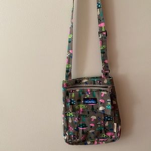 KAVU limited edition mushroom print crossbody bag